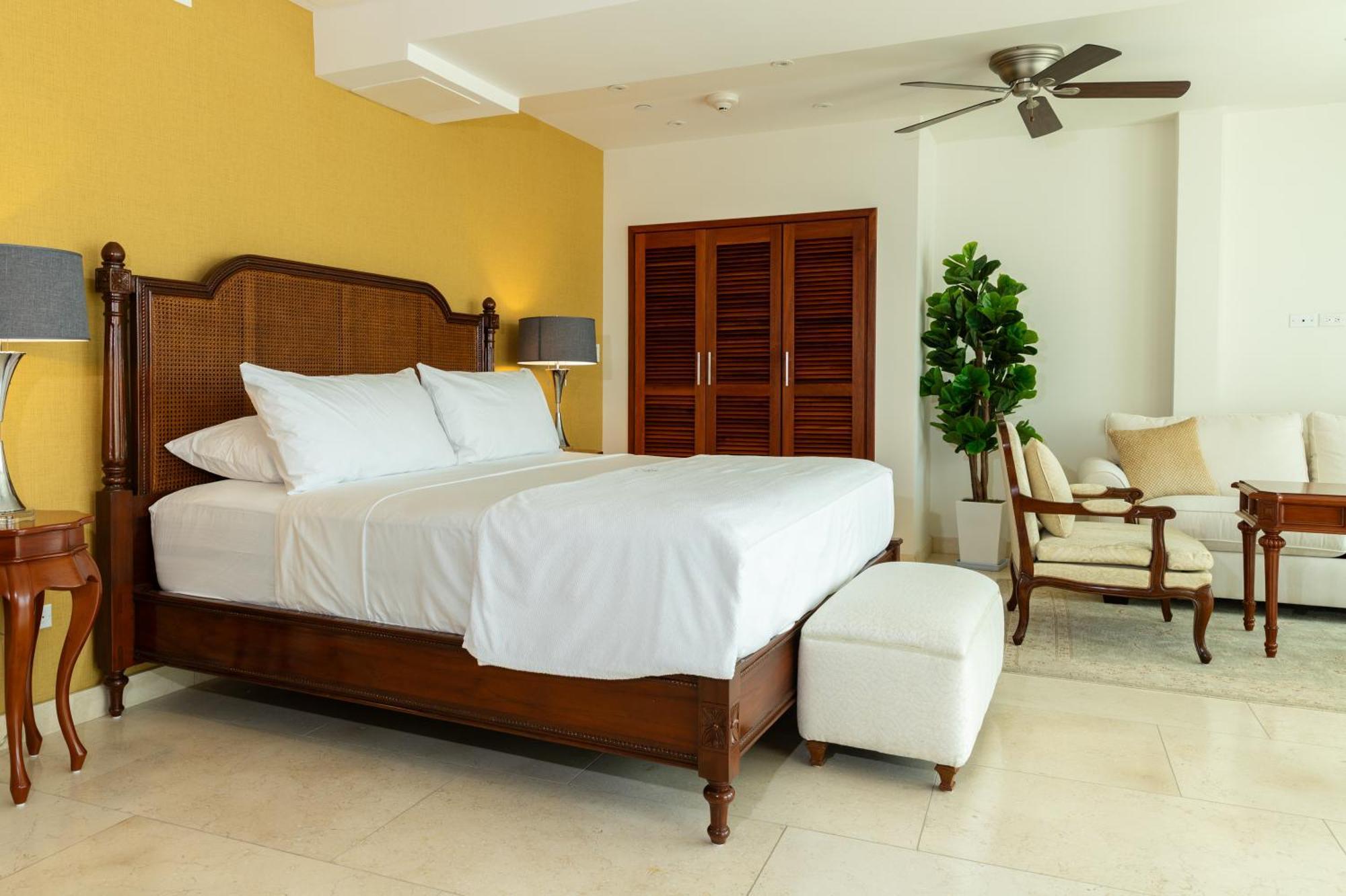 Hotel Plaza Herrera Panama-Stad Buitenkant foto
